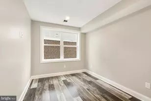 2439 Jasper St, Philadelphia, PA 19125 - Photo 12