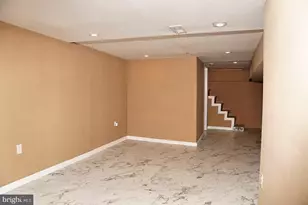 2556 E Somerset St, Philadelphia, PA 19134 - Photo 10