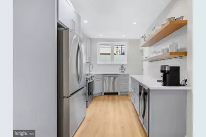 2441 S Clarion Street, Philadelphia, PA 19148 - Photo 12