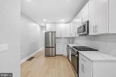 617 8th Street S #1, Philadelphia, PA 19147 - Photo 4