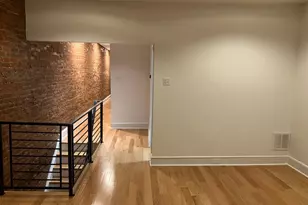 607 S 52nd St, Philadelphia, PA 19143 - Photo 2
