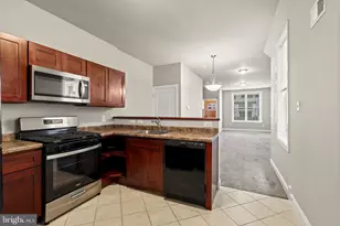 2527 N 18th St, Philadelphia, PA 19132 - Photo 12