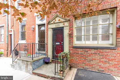 939 S 8th Street, Philadelphia, PA 19147 - Photo 1