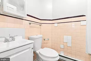 2047 S 60th St, Philadelphia, PA 19142 - Photo 12