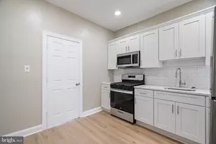 740 N 37th St, Philadelphia, PA 19104 - Photo 2