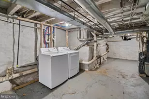 740 N 37th St, Philadelphia, PA 19104 - Photo 12