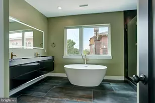 2534 E Madison St, Philadelphia, PA 19134 - Photo 18