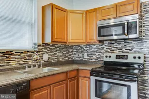 4031 Green St, Philadelphia, PA 19104 - Photo 10