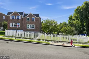 700 Livezey Ln, Philadelphia, PA 19128 - Photo 1