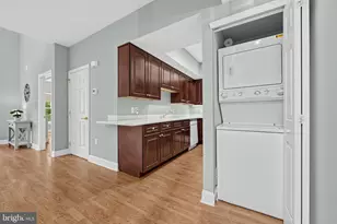 542 Easy St, Philadelphia, PA 19111 - Photo 14