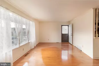 7914 Brous Avenue, Philadelphia, PA 19152 - Photo 4