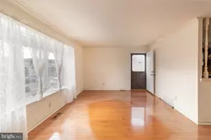 7914 Brous Ave, Philadelphia, PA 19152 - Photo 4