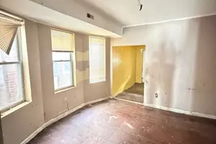 5804 Cedarhurst St, Philadelphia, PA 19143 - Photo 4