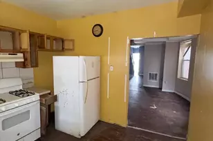 5804 Cedarhurst St, Philadelphia, PA 19143 - Photo 6