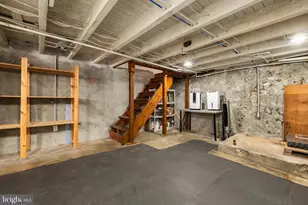 348 Delmar St, Philadelphia, PA 19128 - Photo 34