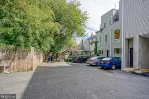 1109 Earl St, Philadelphia, PA 19125 - Photo 4