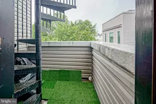1109 Earl St, Philadelphia, PA 19125 - Photo 42