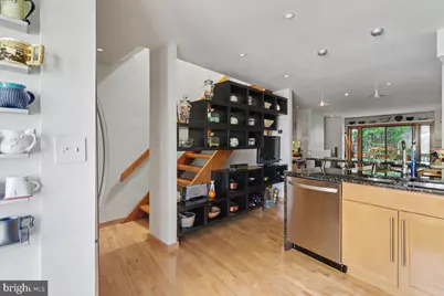 642 Fitzwater Street, Philadelphia, PA 19147 - Photo 16