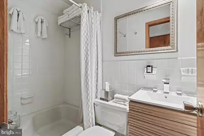 642 Fitzwater Street, Philadelphia, PA 19147 - Photo 36