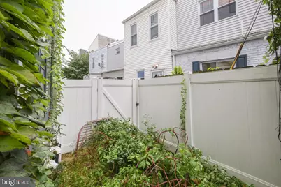 2527 Graduate Square, Philadelphia, PA 19146 - Photo 10