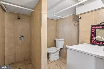 6638 Lansdowne Avenue, Philadelphia, PA 19151 - Photo 20
