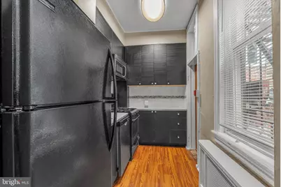 1536 Pine Street #2R, Philadelphia, PA 19102 - Photo 4