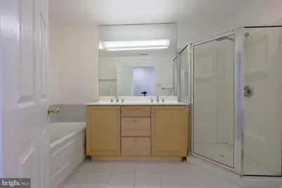 628 S 27th Street, Philadelphia, PA 19146 - Photo 14