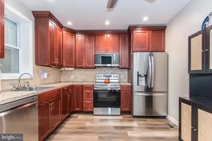 2736 Ash St, Philadelphia, PA 19137 - Photo 8