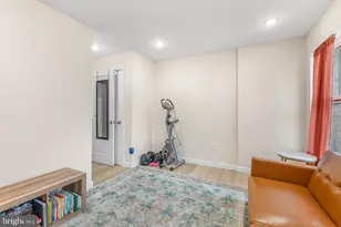 1739 S 5th St, Philadelphia, PA 19148 - Photo 22