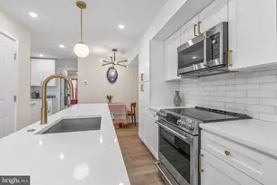 1739 S 5th St, Philadelphia, PA 19148 - Photo 6
