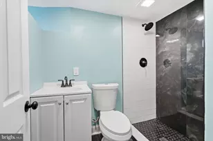 2065 Bridge St, Philadelphia, PA 19124 - Photo 8