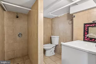 6638 Lansdowne Ave, Philadelphia, PA 19151 - Photo 20