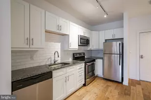 224 Church St, Philadelphia, PA 19106 - Photo 2