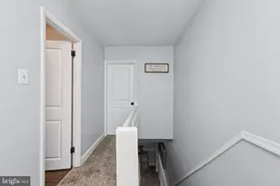 3854 Kirkwood Rd, Philadelphia, PA 19114 - Photo 32