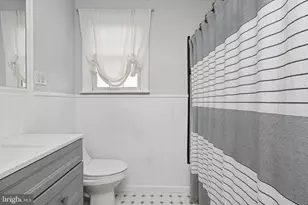 3854 Kirkwood Rd, Philadelphia, PA 19114 - Photo 30