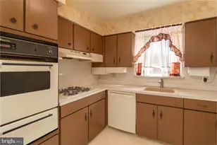 1214 Fenwick Rd, Philadelphia, PA 19115 - Photo 8