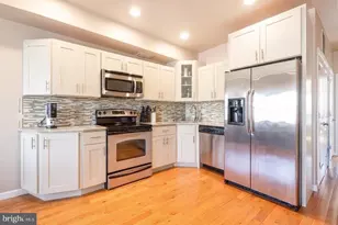 1826 Christian St, Philadelphia, PA 19146 - Photo 6
