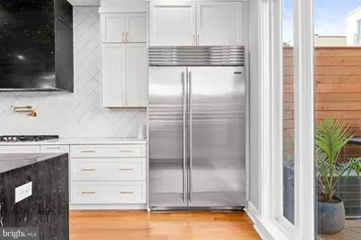 1519 Wallace Street, Philadelphia, PA 19130 - Photo 10