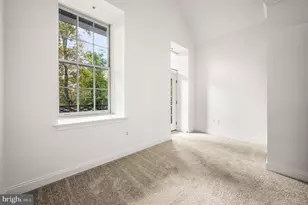 1 Academy Cir, Philadelphia, PA 19146 - Photo 18