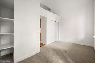1 Academy Cir, Philadelphia, PA 19146 - Photo 16