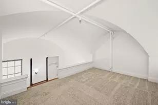 1 Academy Cir, Philadelphia, PA 19146 - Photo 10