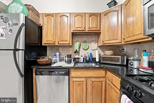316 Hermit St, Philadelphia, PA 19128 - Photo 10