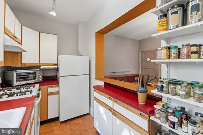 643 W Kingsley Street, Philadelphia, PA 19144 - Photo 10