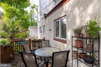 643 W Kingsley Street, Philadelphia, PA 19144 - Photo 32