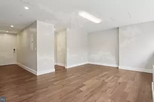 2200 Benjamin Franklin Pkwy, Philadelphia, PA 19130 - Photo 26