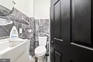 3832 18th St, Philadelphia, PA 19140 - Photo 14