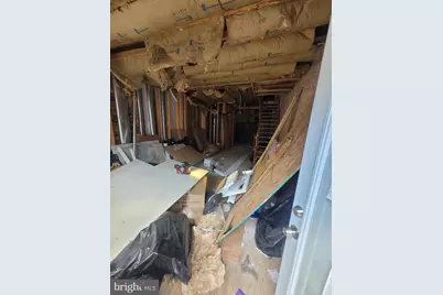 2037 Pierce Street, Philadelphia, PA 19145 - Photo 2