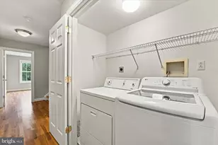 1922 Carpenter St, Philadelphia, PA 19146 - Photo 14
