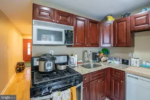 1717 Webster St, Philadelphia, PA 19146 - Photo 2