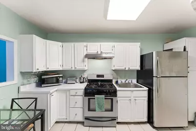 131 Pemberton Street, Philadelphia, PA 19147 - Photo 10